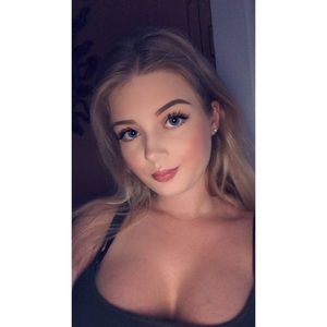 Meet your Posher, Haley